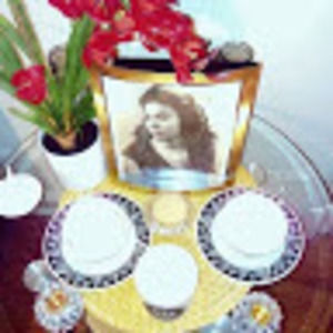 Meet your Posher, Azeb